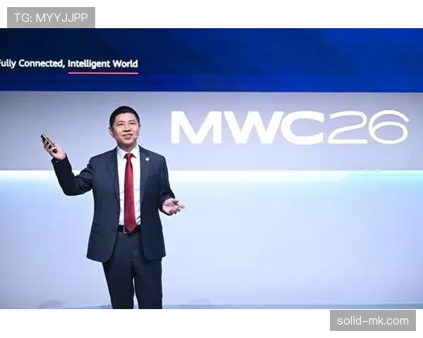 里奥中场组织力提升,助力球队新赛季目标逐步明确 里奥中场组织力提升,助力球队新赛季目标逐步明确