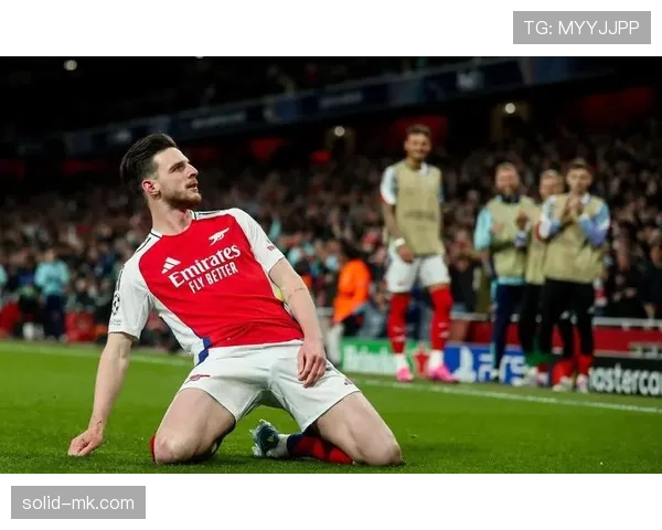 赖斯中场统治力持续提升,表现稳健 赖斯中场统治力持续提升,表现稳健